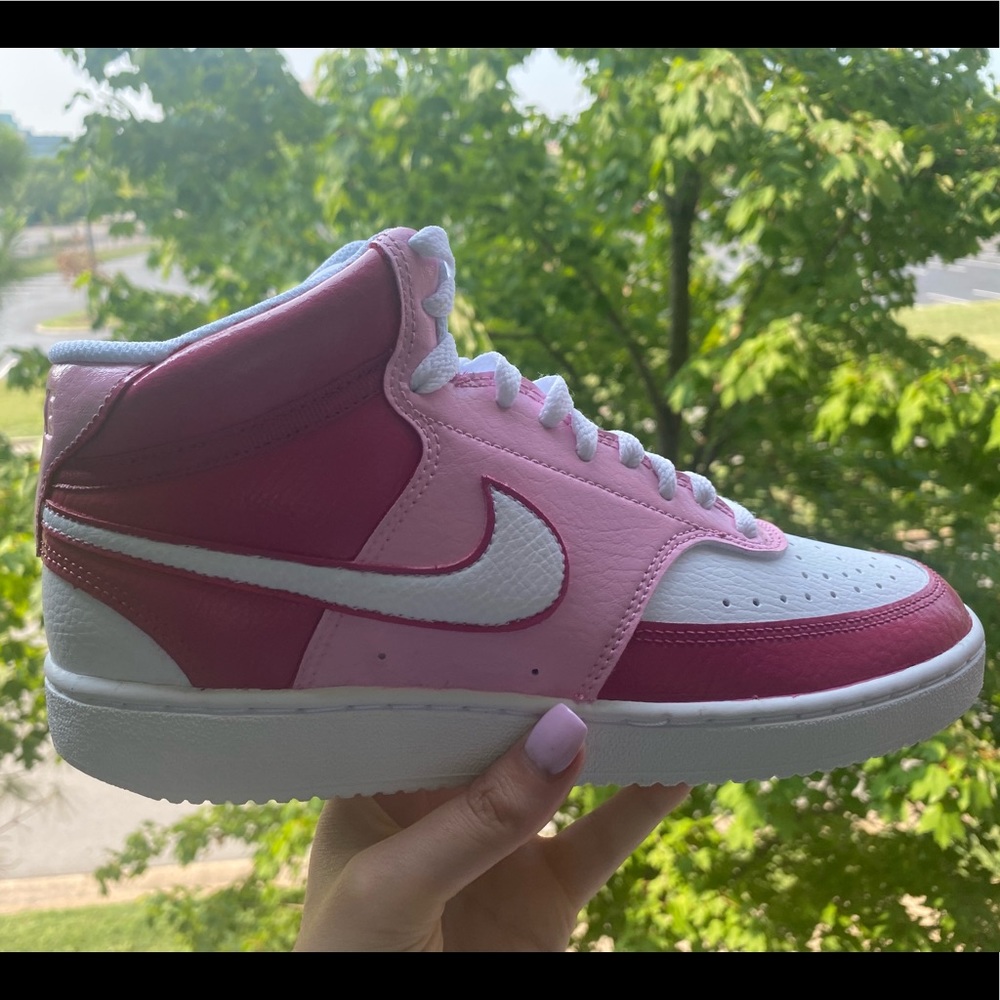 🌸Custom NIKE Painted Nike Sneakers - Size 7🌸 - Picture 5 of 6